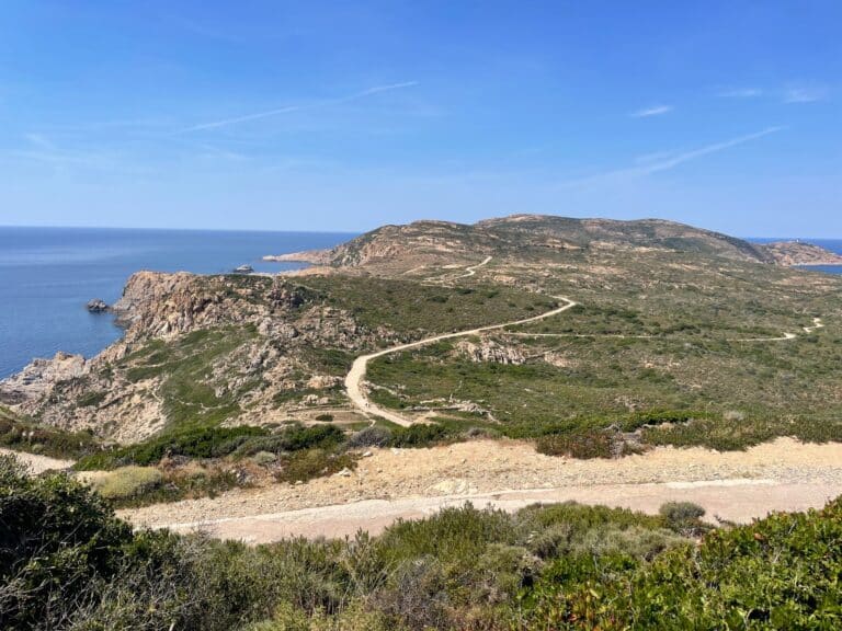 Sentier revellata mai 2025